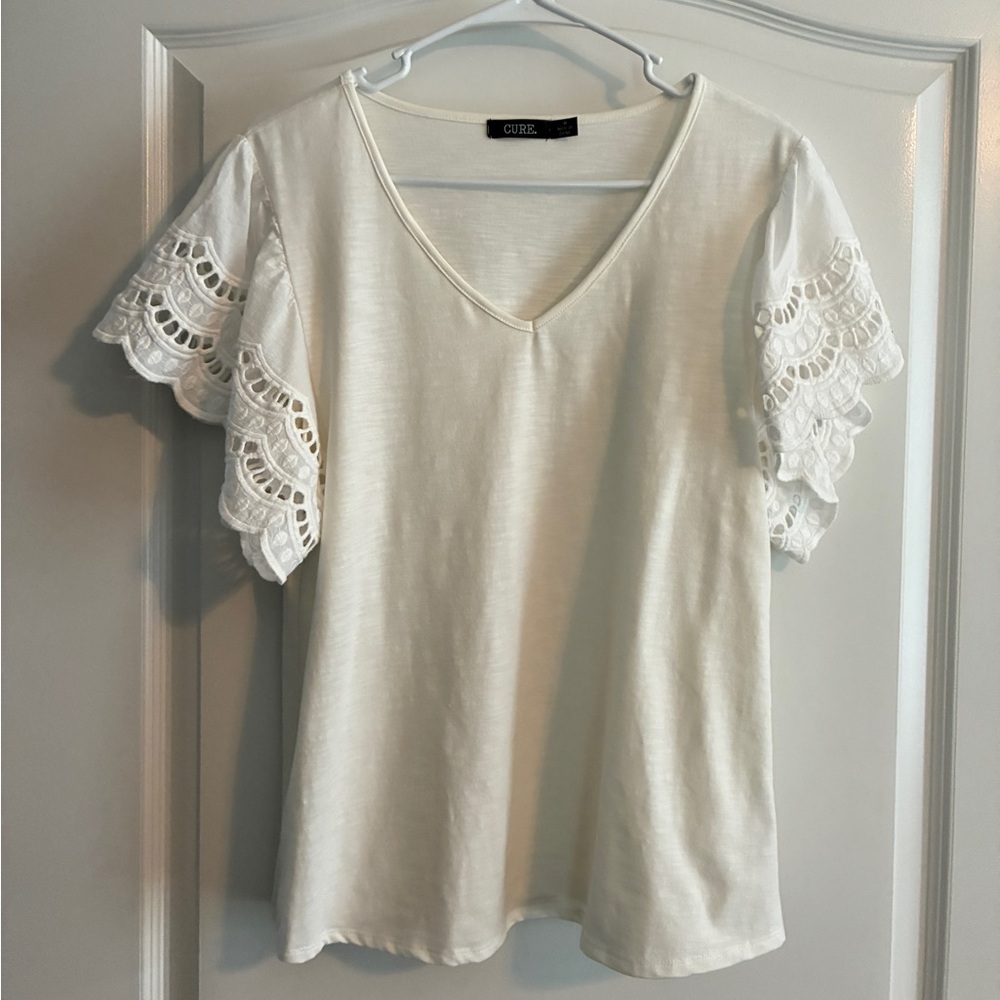 White S/S Top with Lace Sleeves